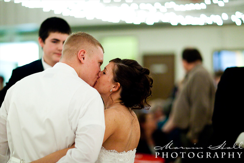 James & April :: Winter Wedding