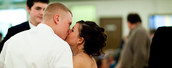 James & April :: Winter Wedding