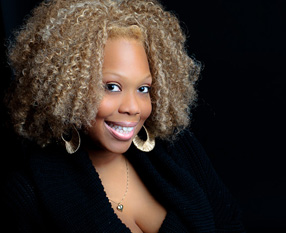 Courtney G || College Graduation Session