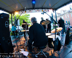 Bluesfest 2011 - Root Doctor Featuring Freddie Cunningham