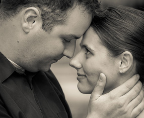 Bryan & Chelsea Fall Engagement Session - MSU Campus