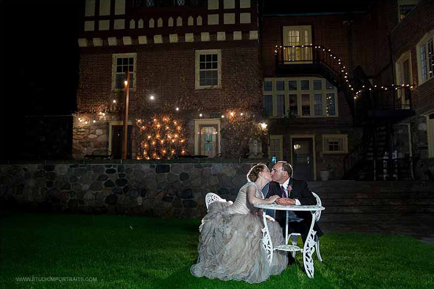 A look at a wedding day..